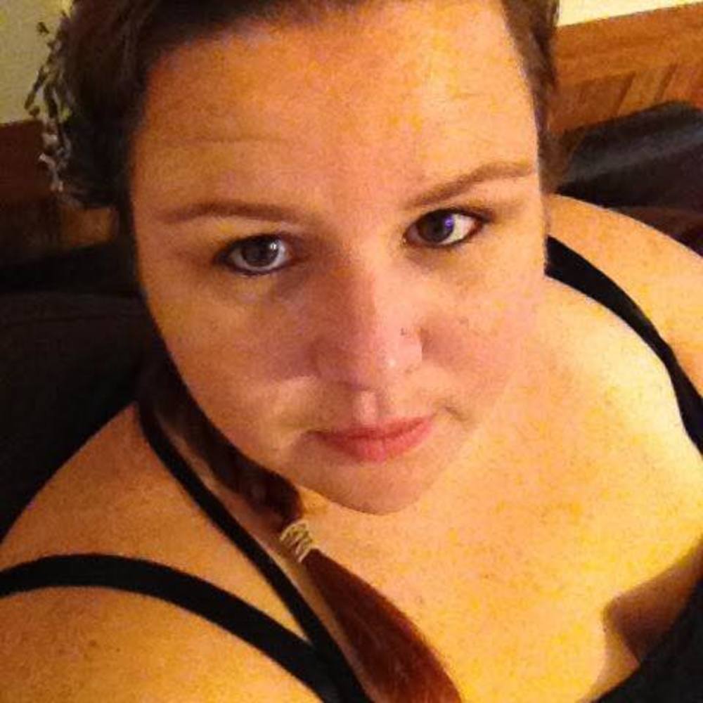 Meet your Posher, Pam